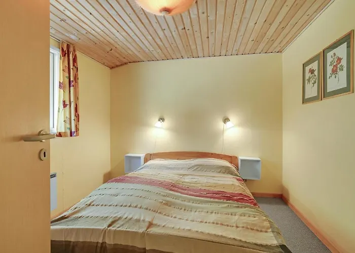 3 Bedroom In Vaeggerlose * Bøtø By